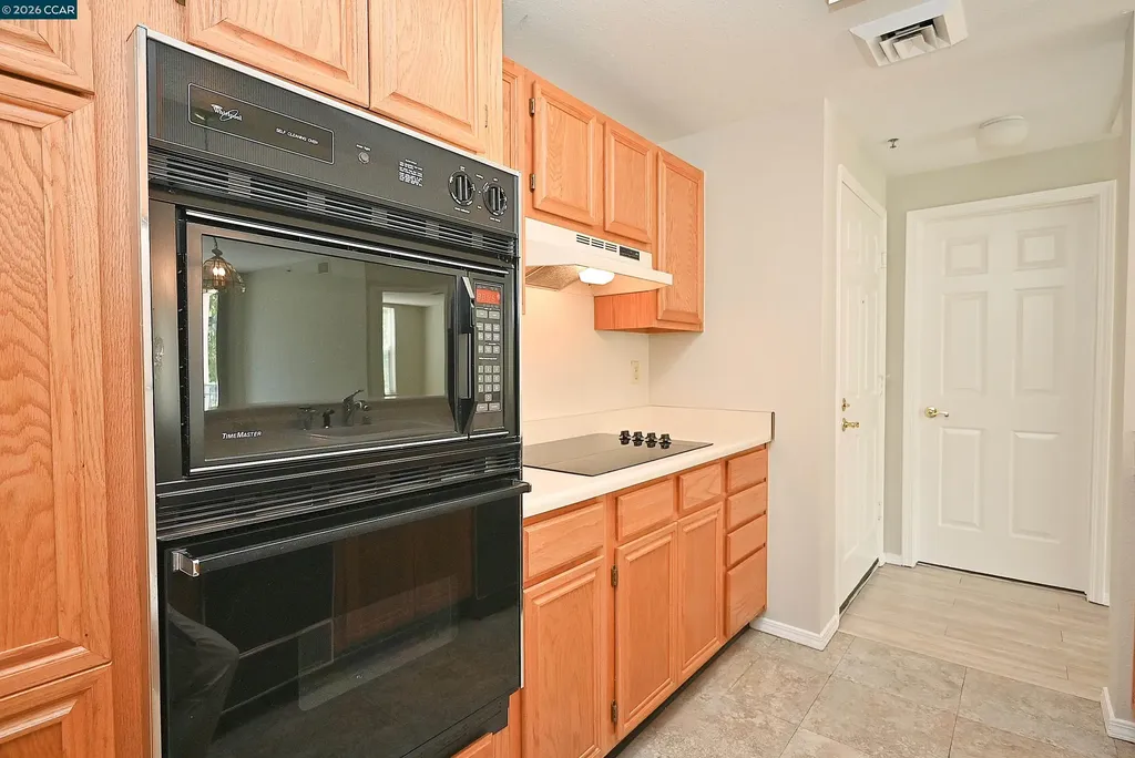 1840 Tice Creek Drive Walnut Creek CA 94595