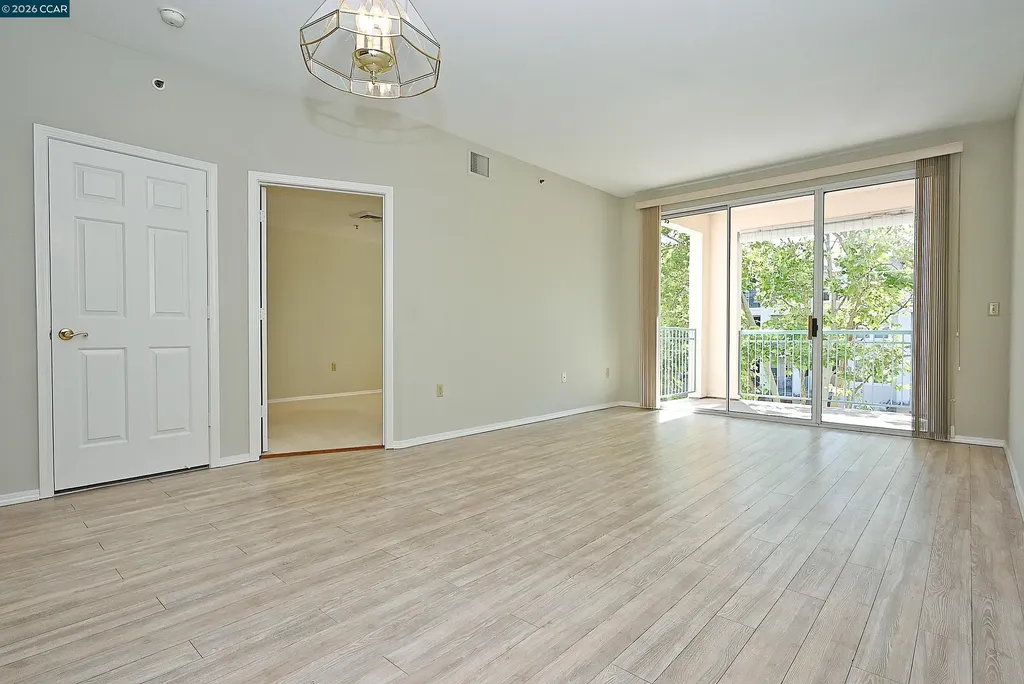 1840 Tice Creek Drive Walnut Creek CA 94595