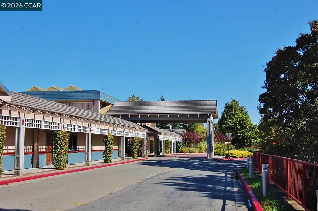 1840 Tice Creek Drive Walnut Creek CA 94595