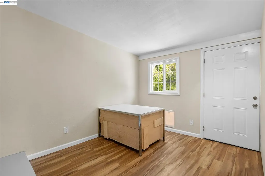 21060 Western Boulevard Hayward CA 94541