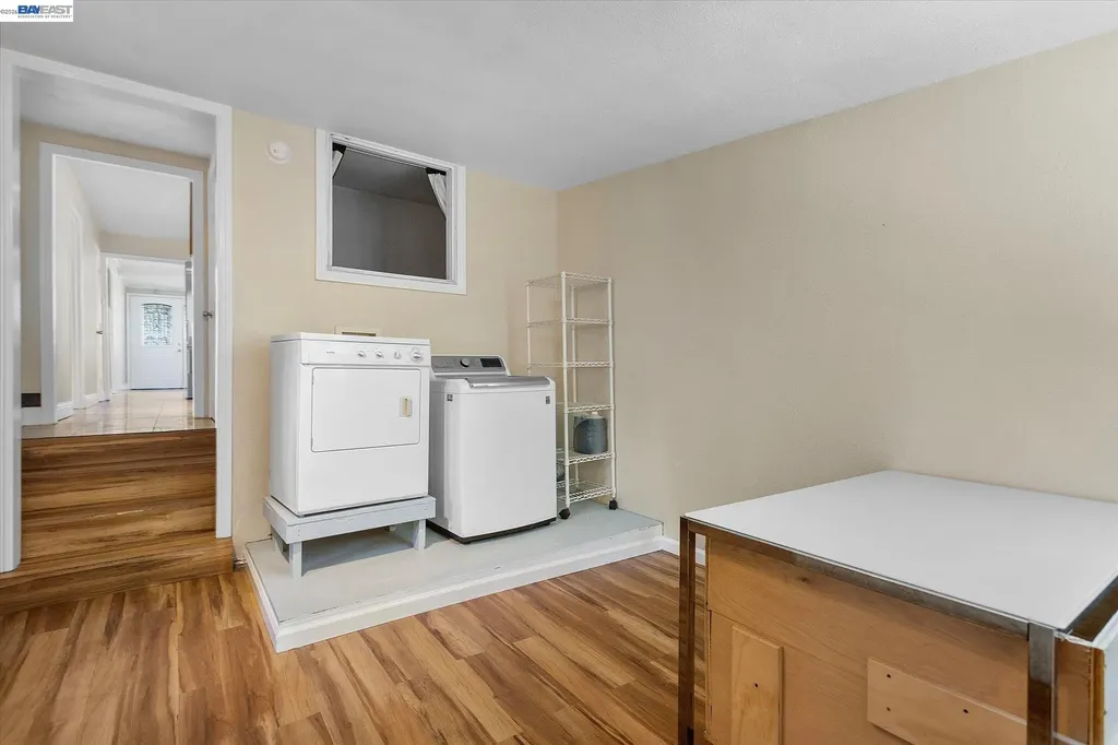 21060 Western Boulevard Hayward CA 94541