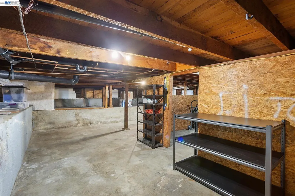 21060 Western Boulevard Hayward CA 94541