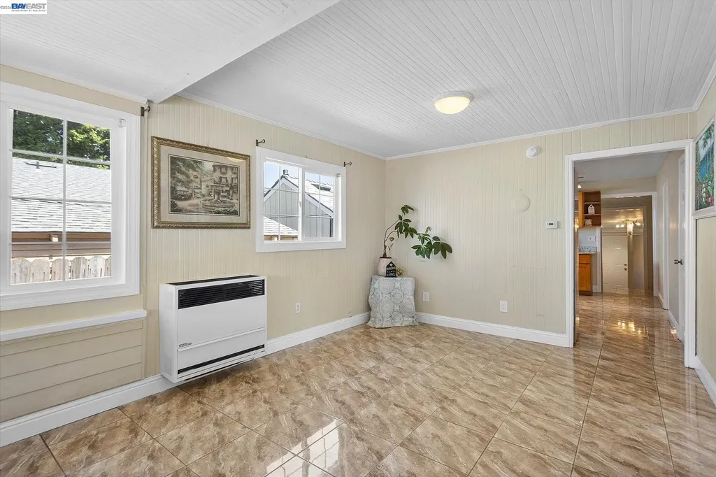 21060 Western Boulevard Hayward CA 94541