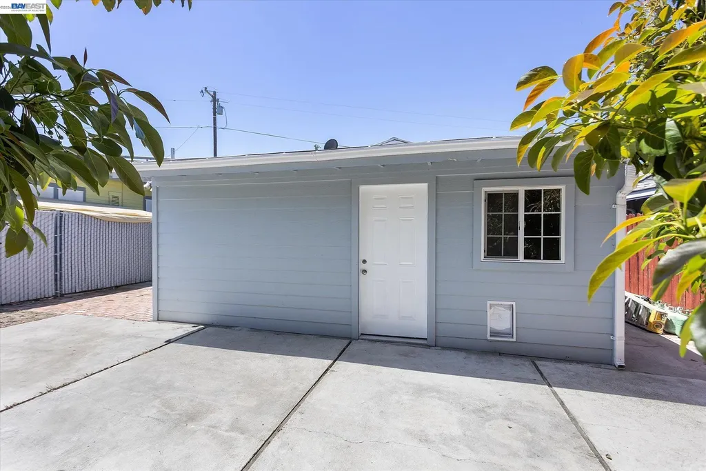 21060 Western Boulevard Hayward CA 94541