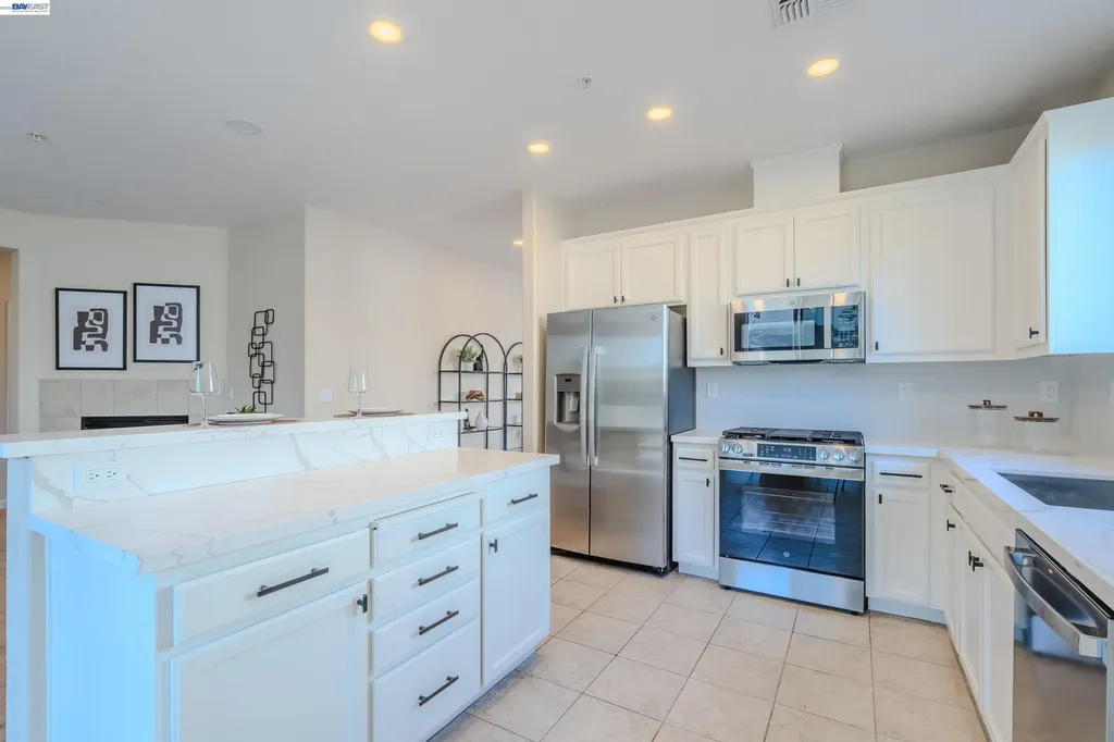 2586 Tampico Drive Bay Point CA 94565