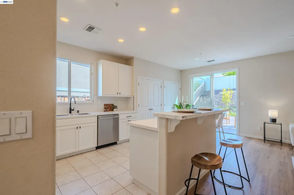 2586 Tampico Drive Bay Point CA 94565
