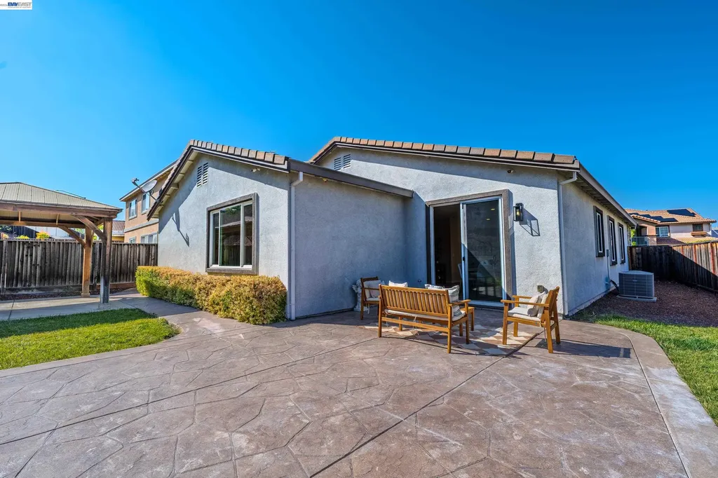 2586 Tampico Drive Bay Point CA 94565
