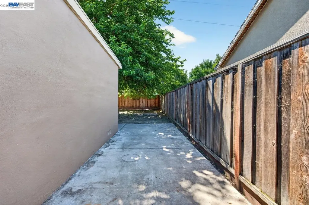 4380 Ladner Street Fremont CA 94538