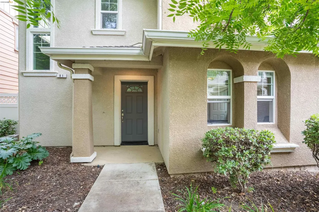91 Olmsted Court Pittsburg CA 94565