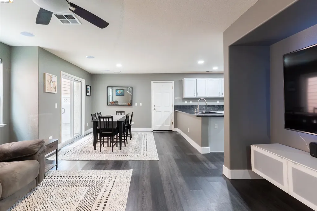 91 Olmsted Court Pittsburg CA 94565
