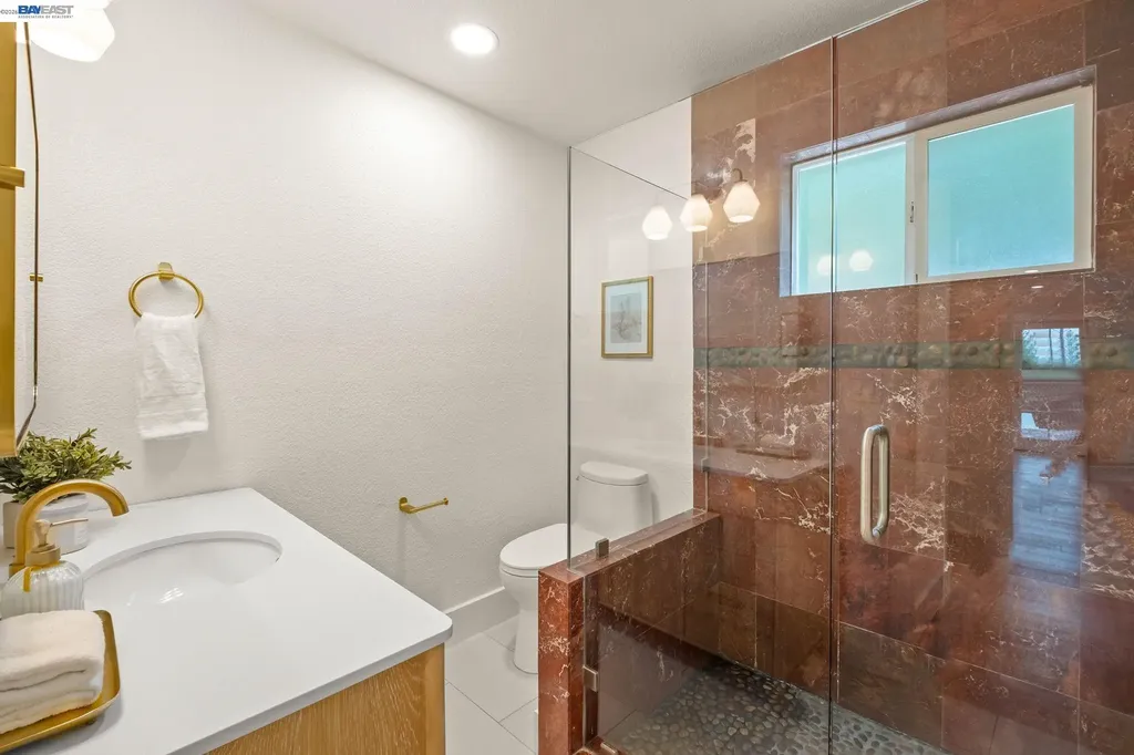 11 Rudgear Drive Walnut Creek CA 94596