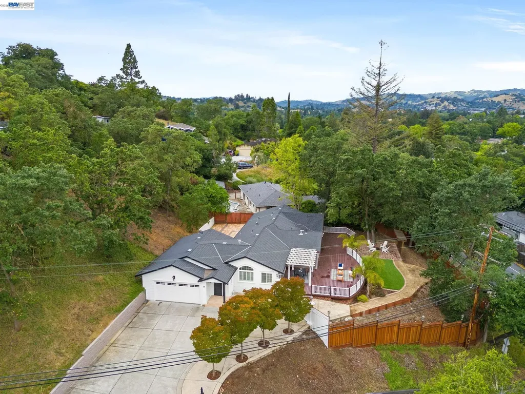11 Rudgear Drive Walnut Creek CA 94596