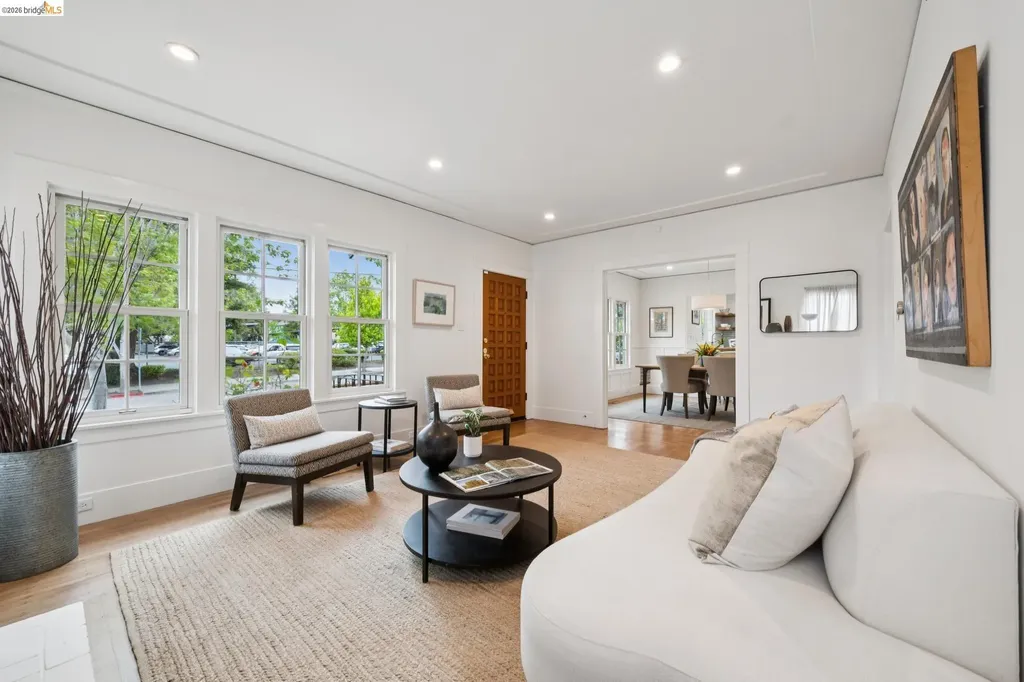 1908 Blake Street Berkeley CA 94704