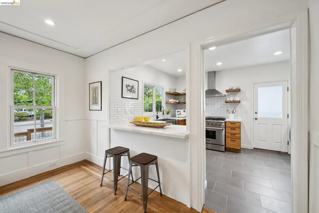 1908 Blake Street Berkeley CA 94704
