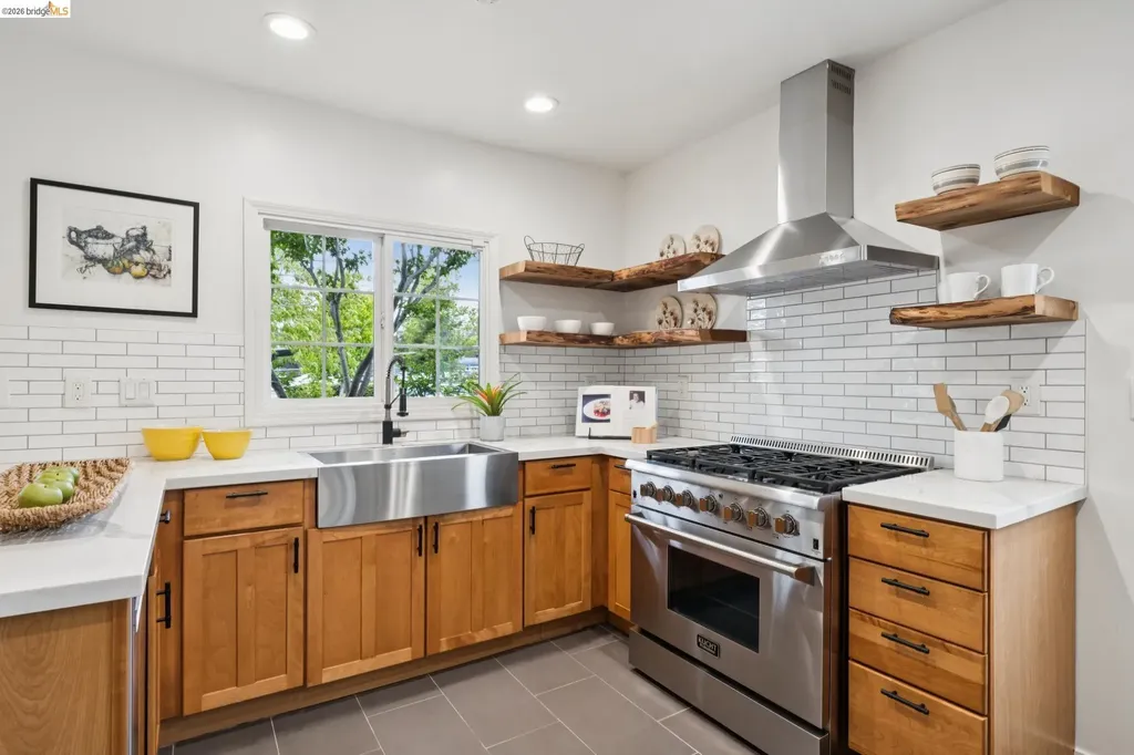 1908 Blake Street Berkeley CA 94704