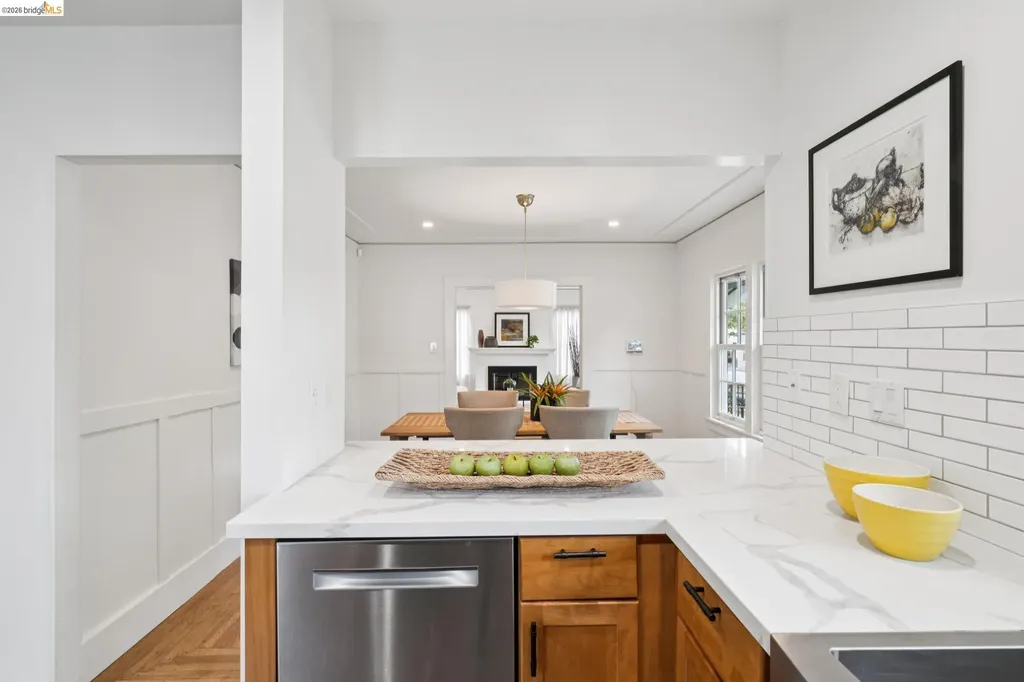 1908 Blake Street Berkeley CA 94704