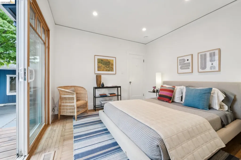 1908 Blake Street Berkeley CA 94704