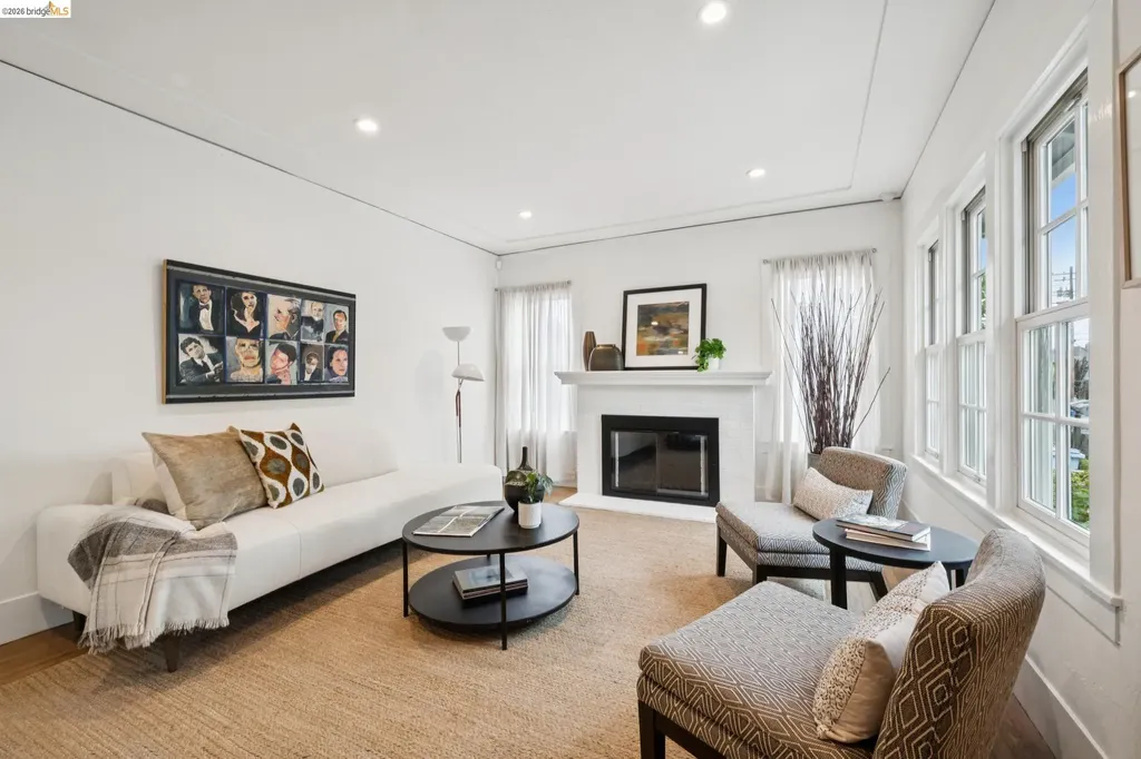 1908 Blake Street Berkeley CA 94704