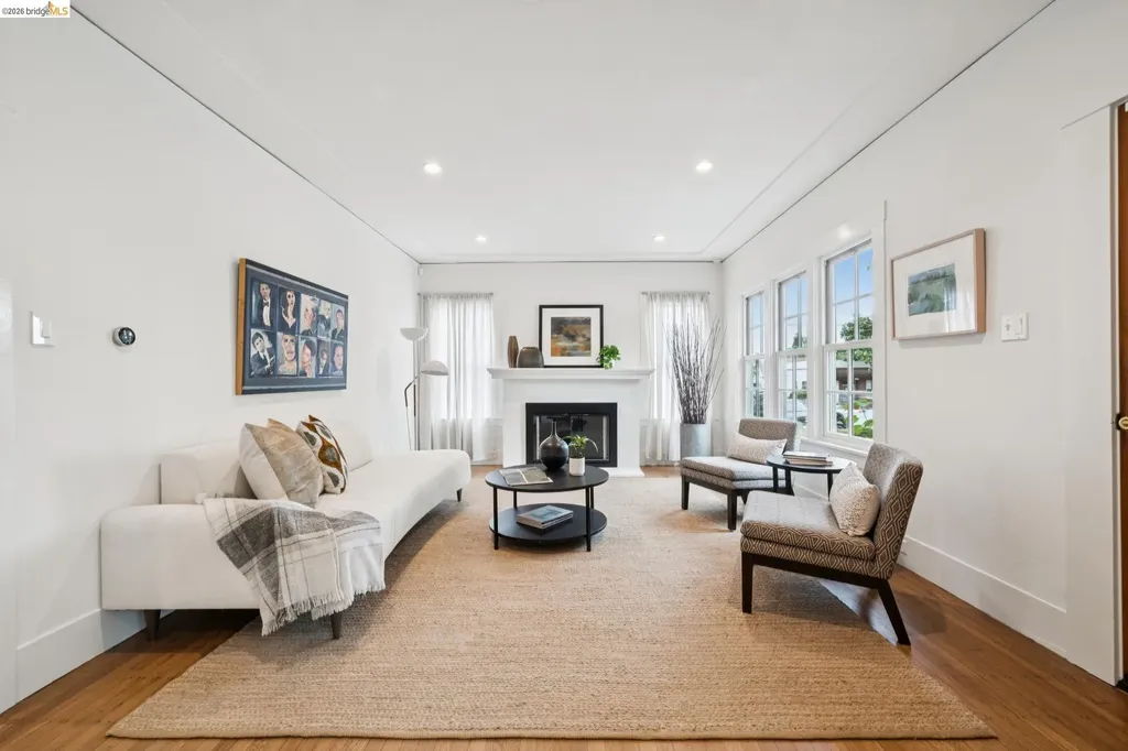 1908 Blake Street Berkeley CA 94704