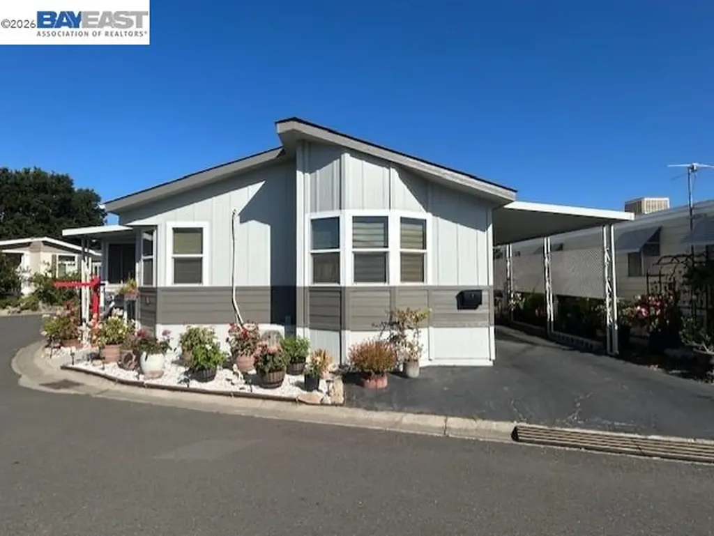 1200 Winton Hayward CA 94545