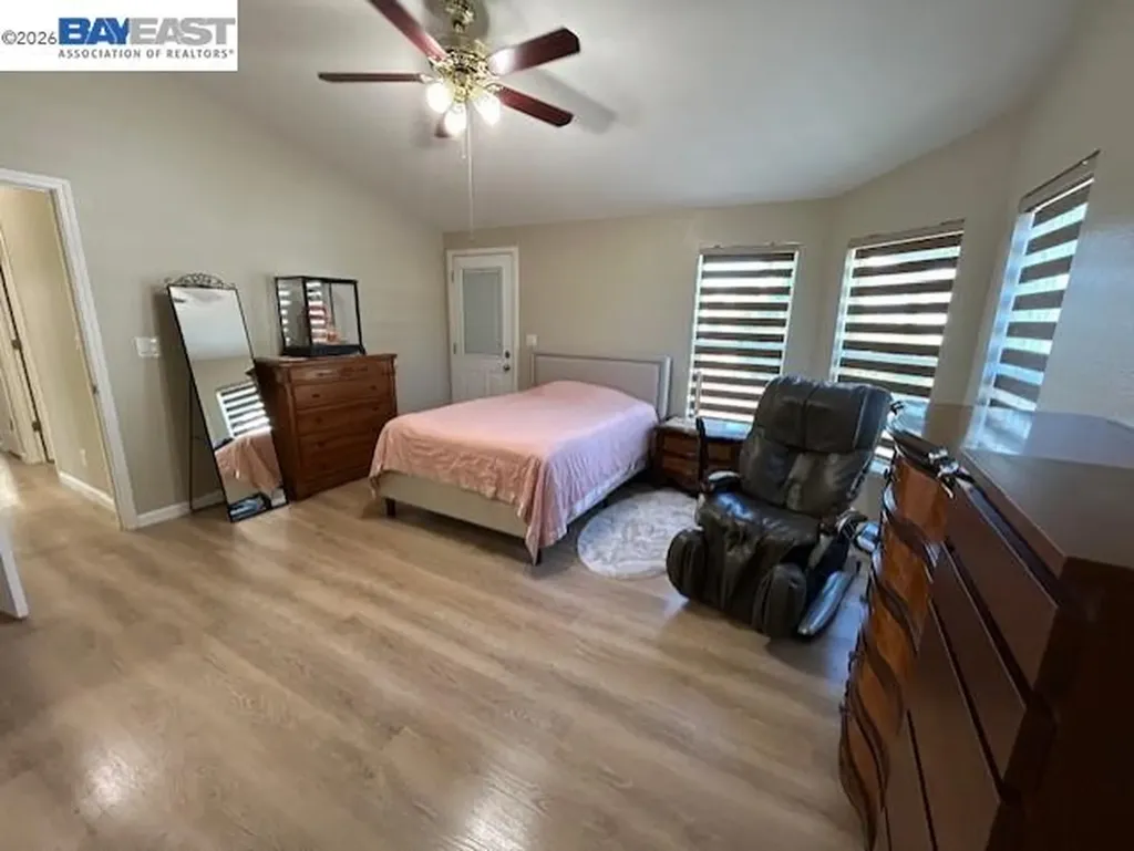 1200 Winton Hayward CA 94545