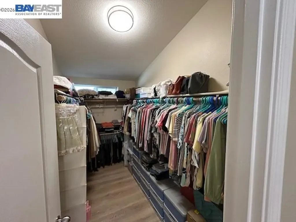 1200 Winton Hayward CA 94545
