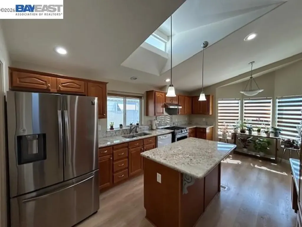 1200 Winton Hayward CA 94545