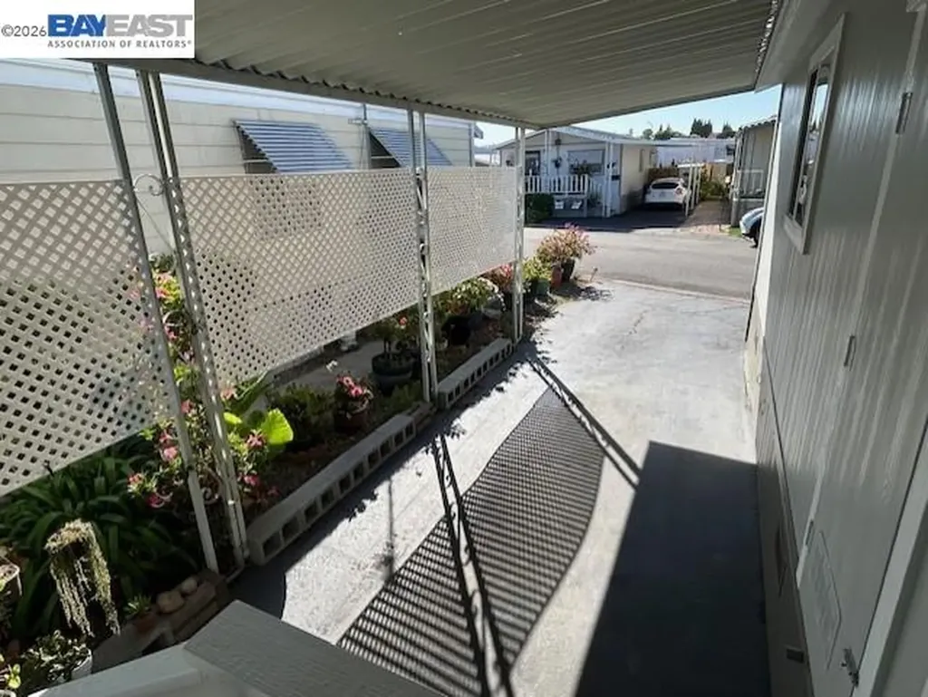 1200 Winton Hayward CA 94545
