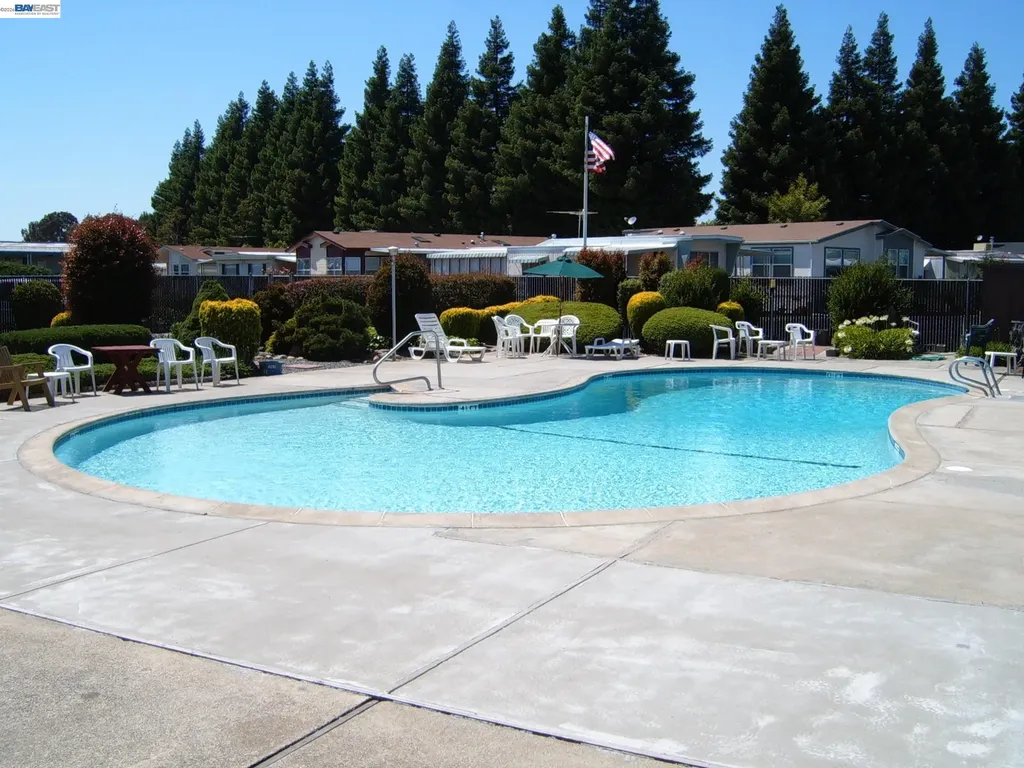 1200 Winton Hayward CA 94545