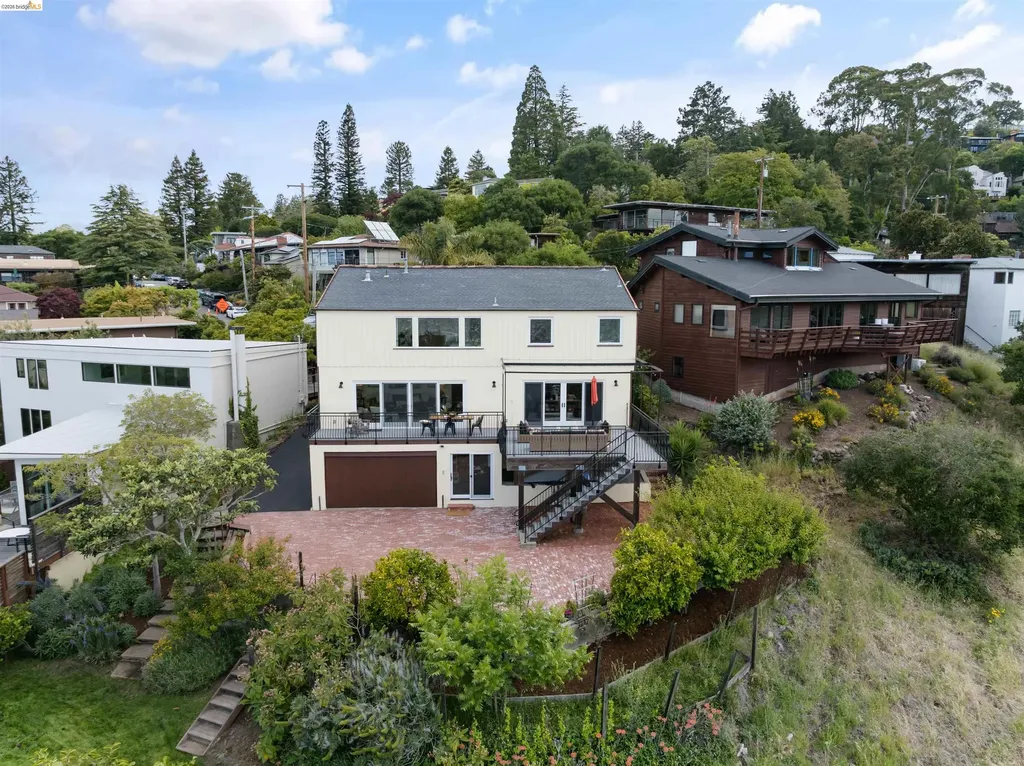1530 Campus Drive Berkeley CA 94708