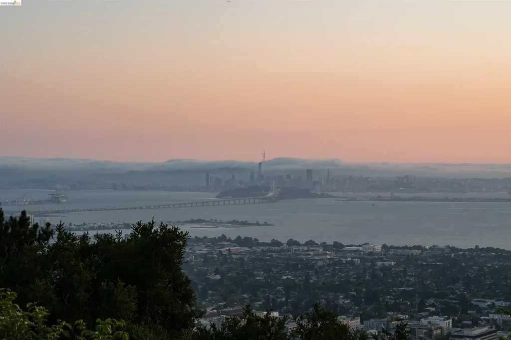 1530 Campus Drive Berkeley CA 94708