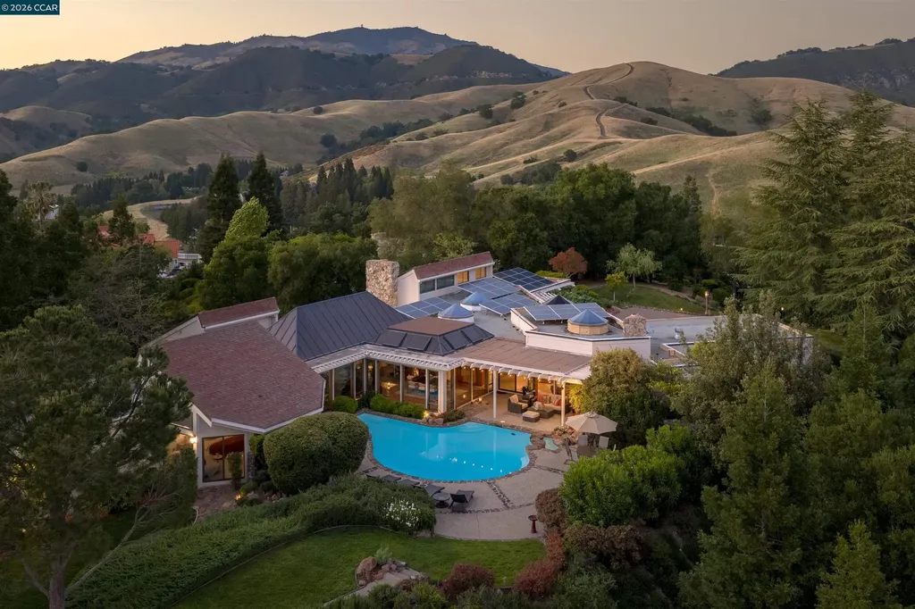 2305 Saddleback Drive Danville CA 94506