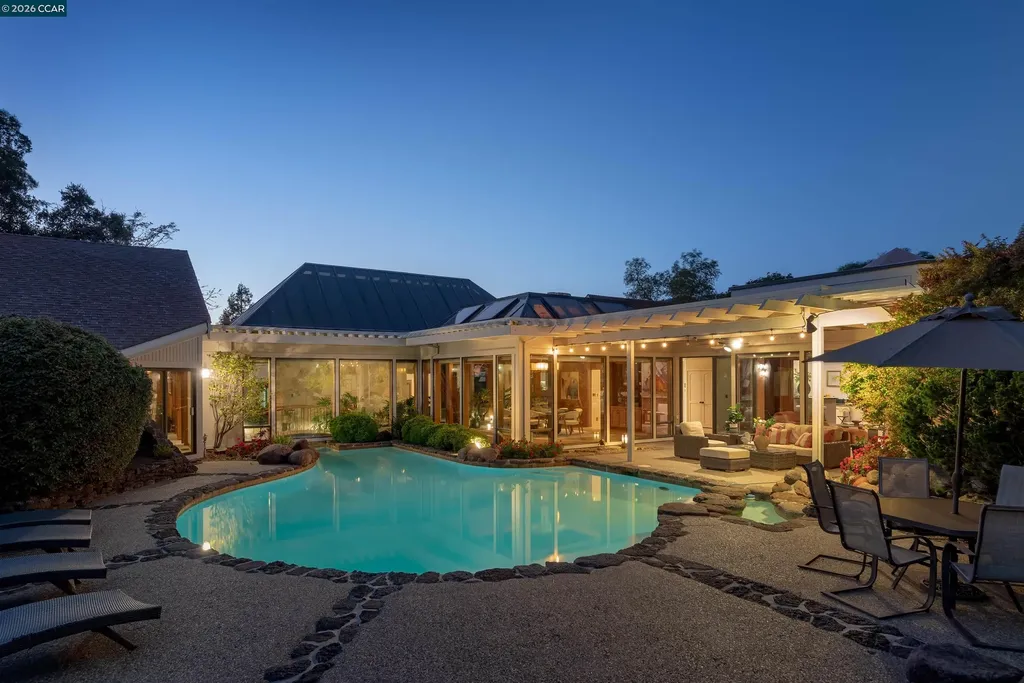 2305 Saddleback Drive Danville CA 94506