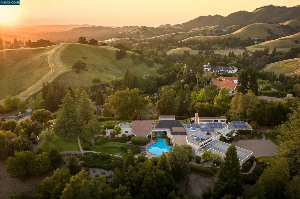 2305 Saddleback Drive Danville CA 94506