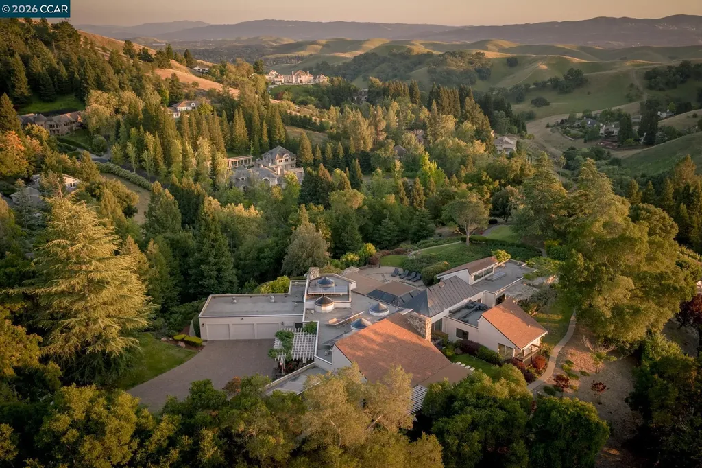 2305 Saddleback Drive Danville CA 94506