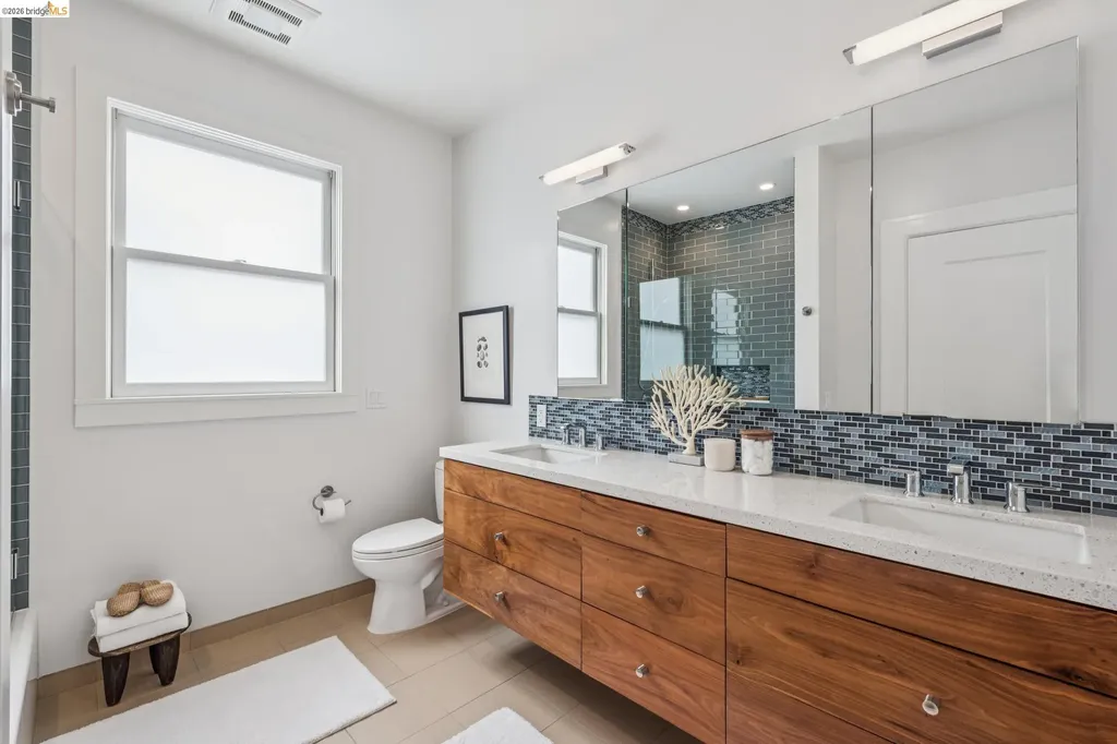 1733 Milvia Street Berkeley CA 94709