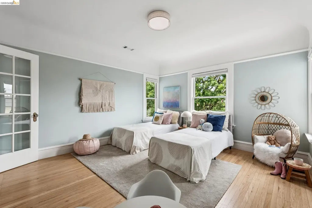 1733 Milvia Street Berkeley CA 94709