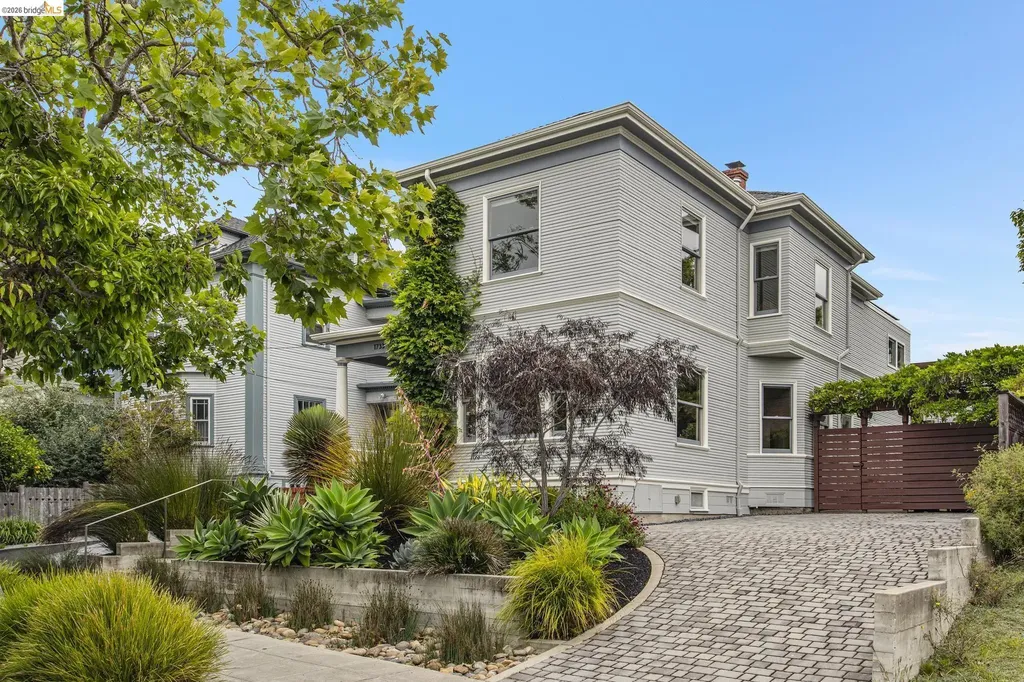 1733 Milvia Street Berkeley CA 94709