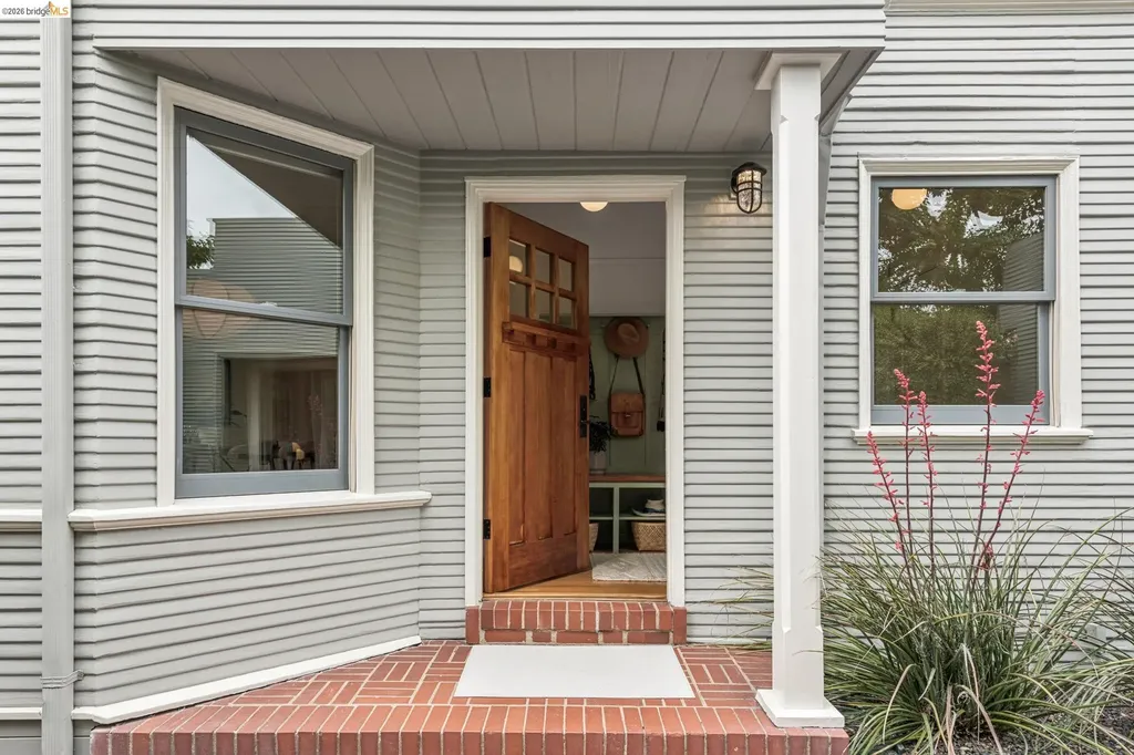 1733 Milvia Street Berkeley CA 94709