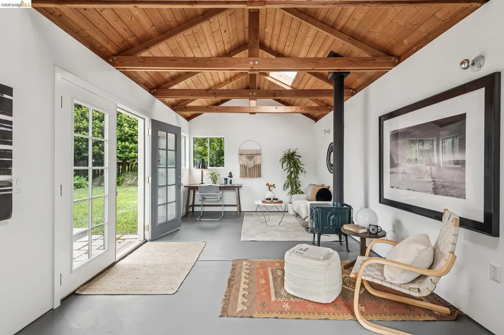 1733 Milvia Street Berkeley CA 94709