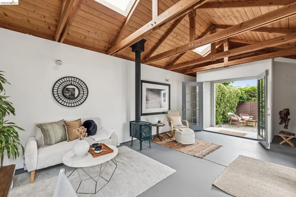 1733 Milvia Street Berkeley CA 94709