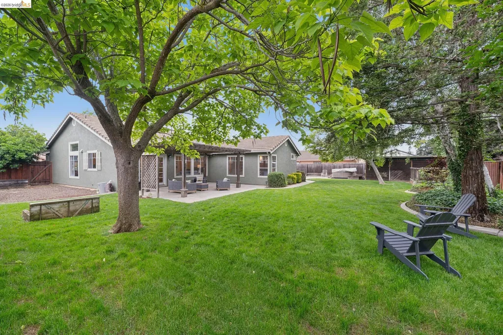 1130 Meadow Drive Livermore CA 94551