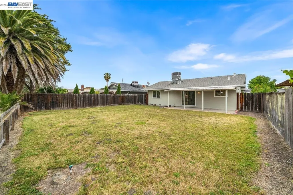1572 Hollyhock Street Livermore CA 94551