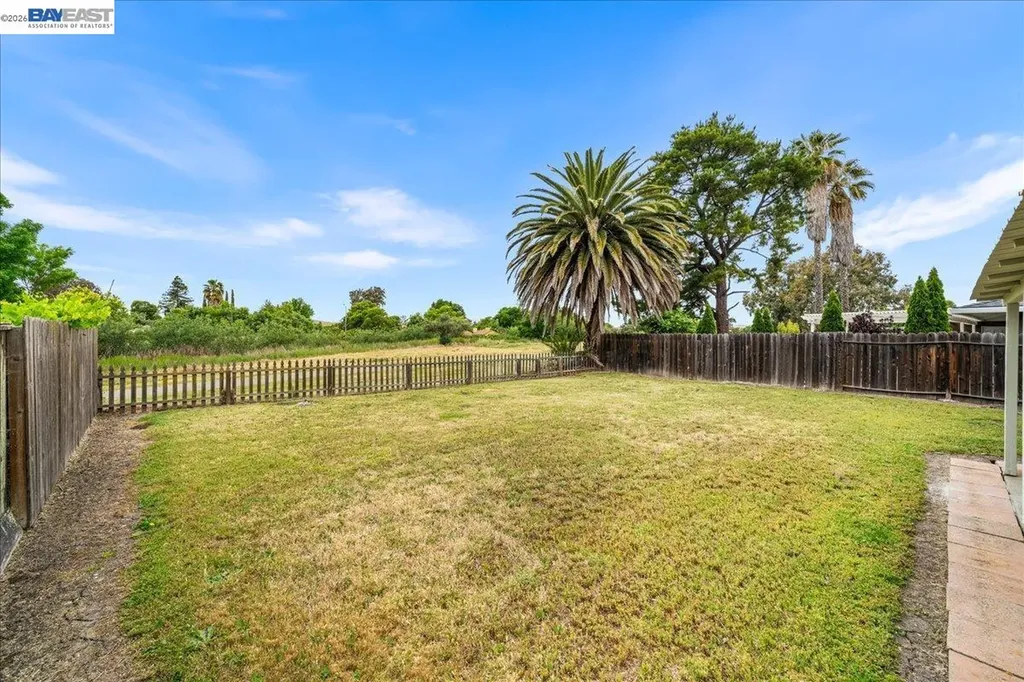 1572 Hollyhock Street Livermore CA 94551