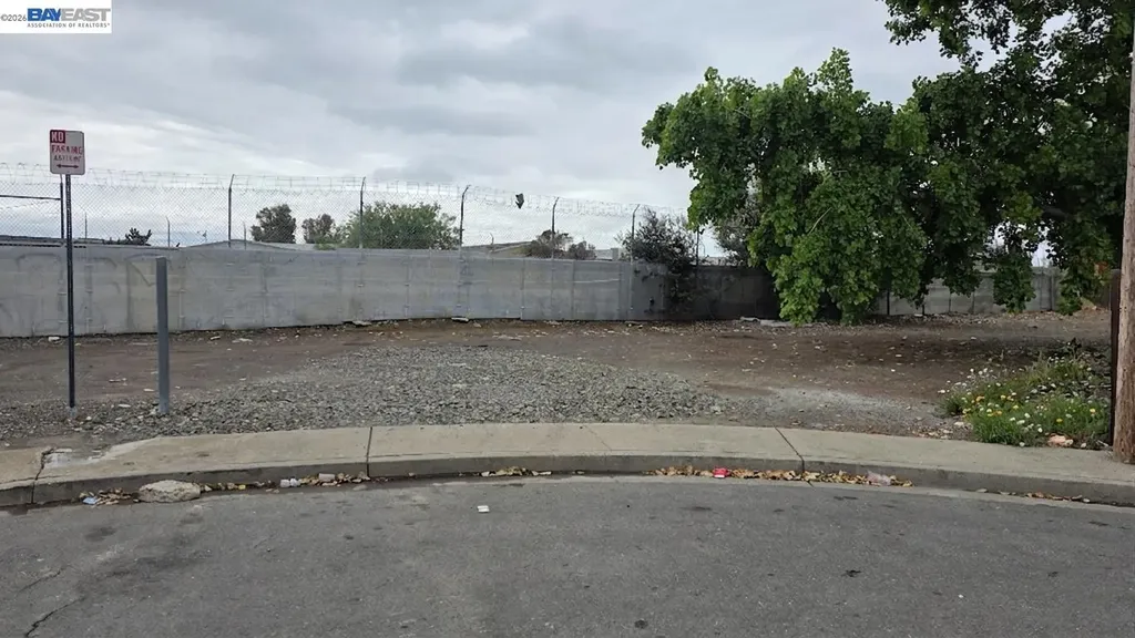 218 Valle Vista Avenue Hayward CA 94544