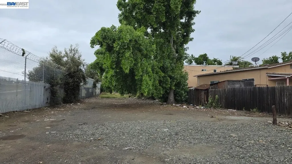 218 Valle Vista Avenue Hayward CA 94544