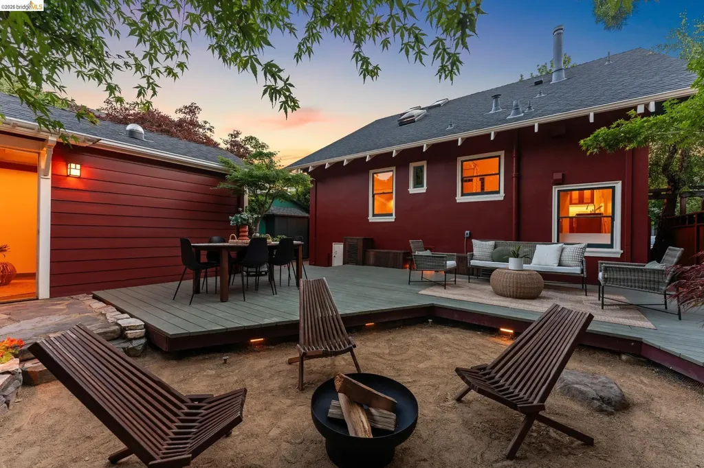 6004 Auburn Avenue Oakland CA 94618