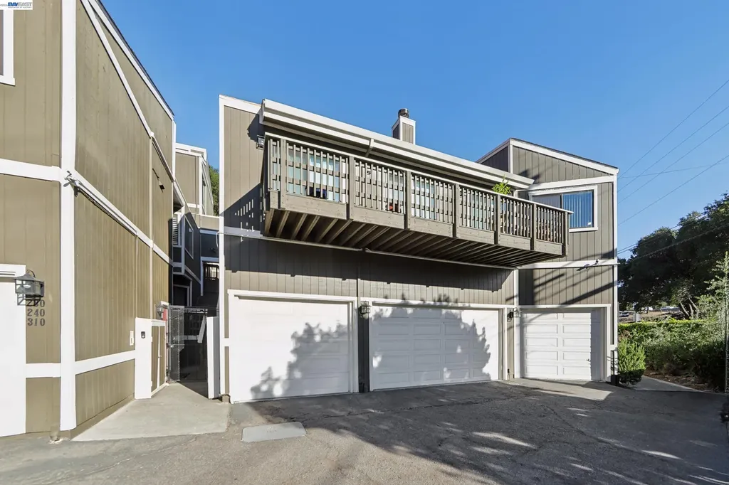 5400 Mountain Boulevard Oakland CA 94619