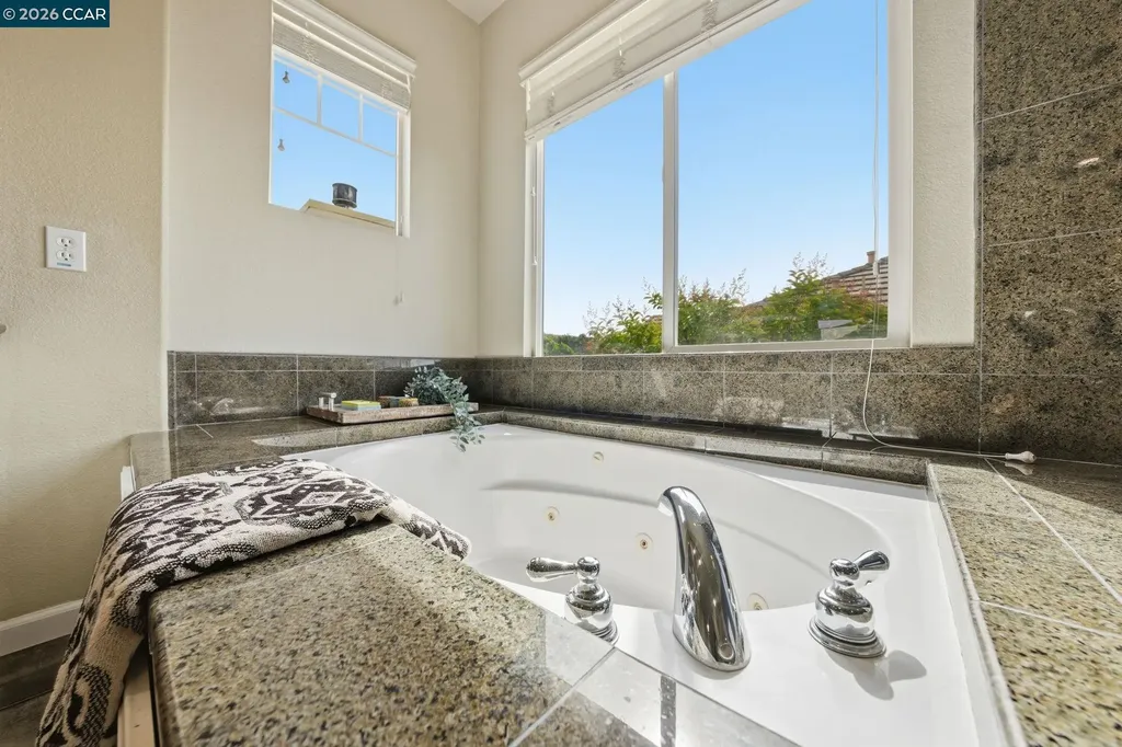 1248 Oak Knoll Drive Concord CA 94521