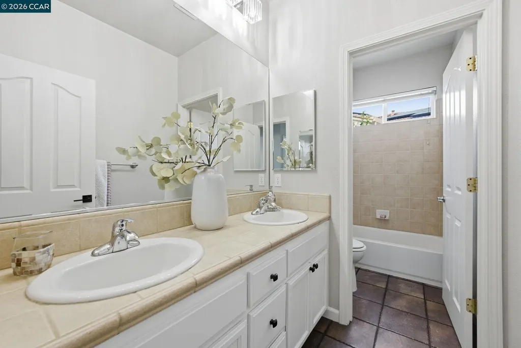 1248 Oak Knoll Drive Concord CA 94521